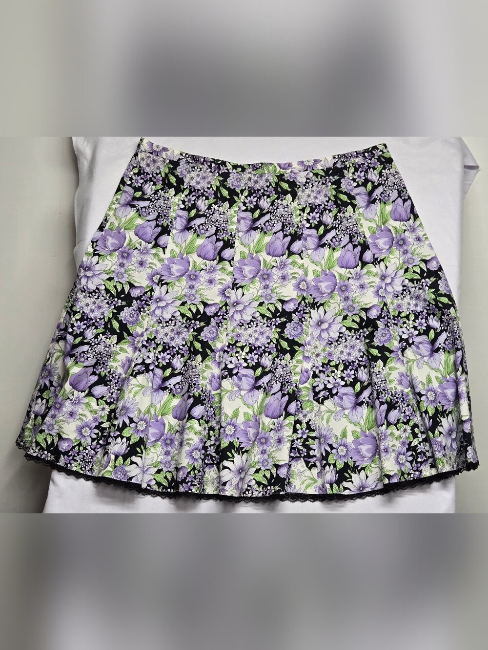 Dressbarn Woman 22 A Line Skirt Black Purple Floral Cotton Spandex - Picture 4 of 5